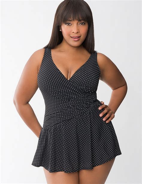 curvynewswomen|curvy women's skimpy swimsuits.